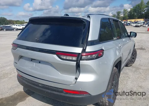 2025 Jeep Grand Cherokee Altitude 4X4 из США, поврежденный, VIN 1C4RJHAG7S8656098